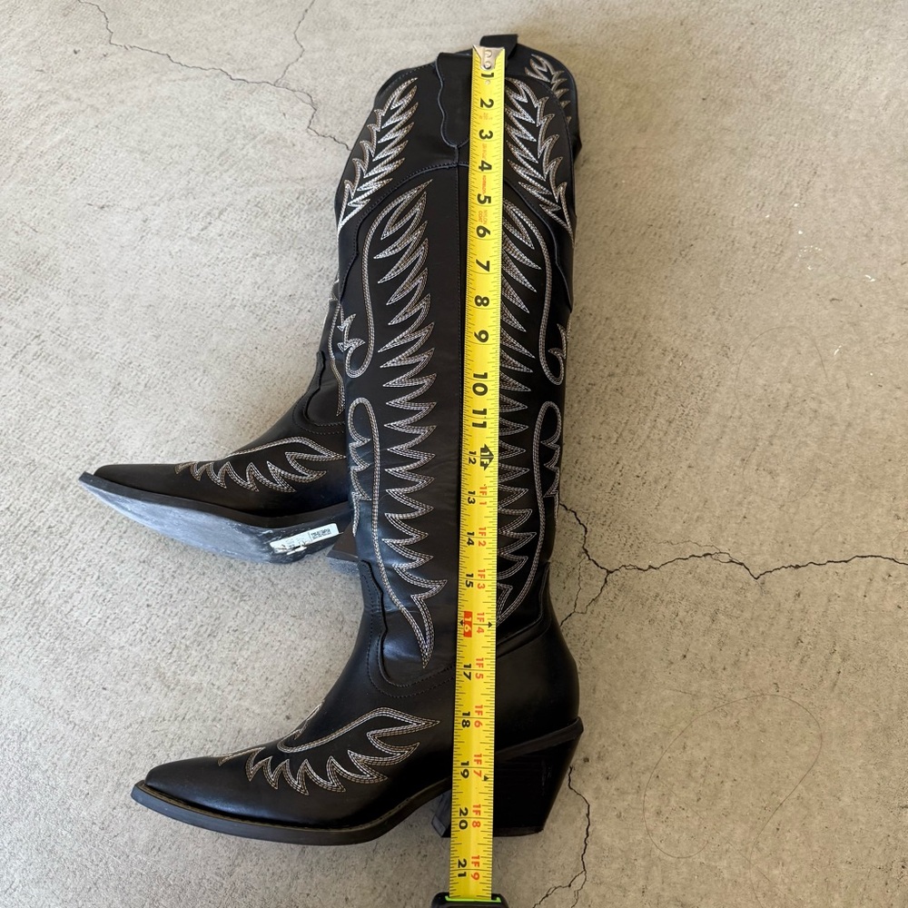 ASOS DESIGN / Chester contrast stitch western knee boot / black - Picture 12 of 17